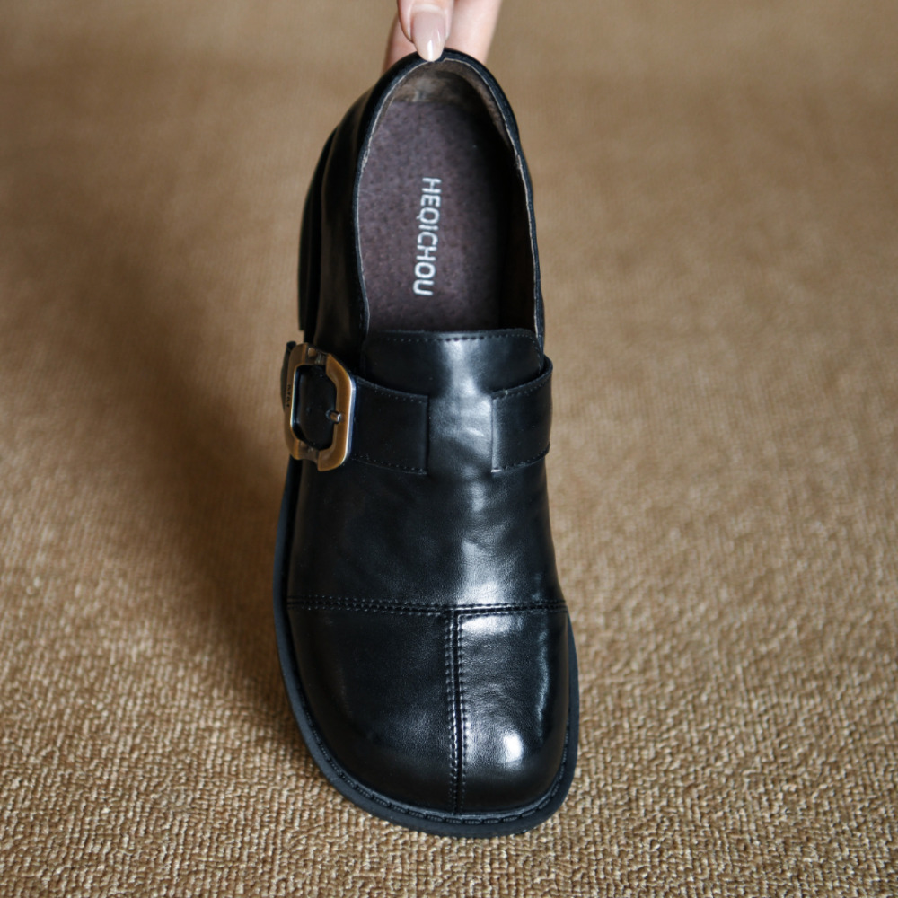 Genuine Leather Women Loafers  - огляд і ціна Leather Classic Strap