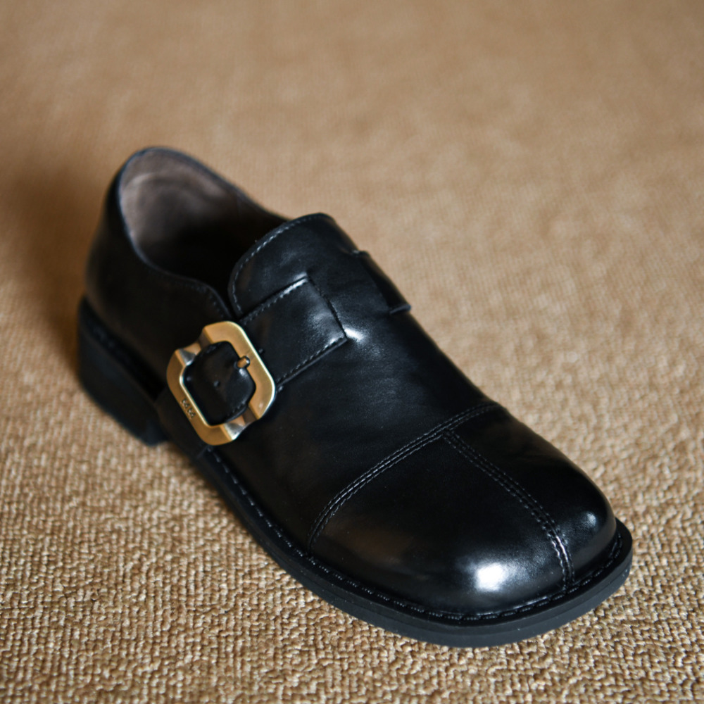 Genuine Leather Women Loafers  - огляд і ціна Leather Classic Strap